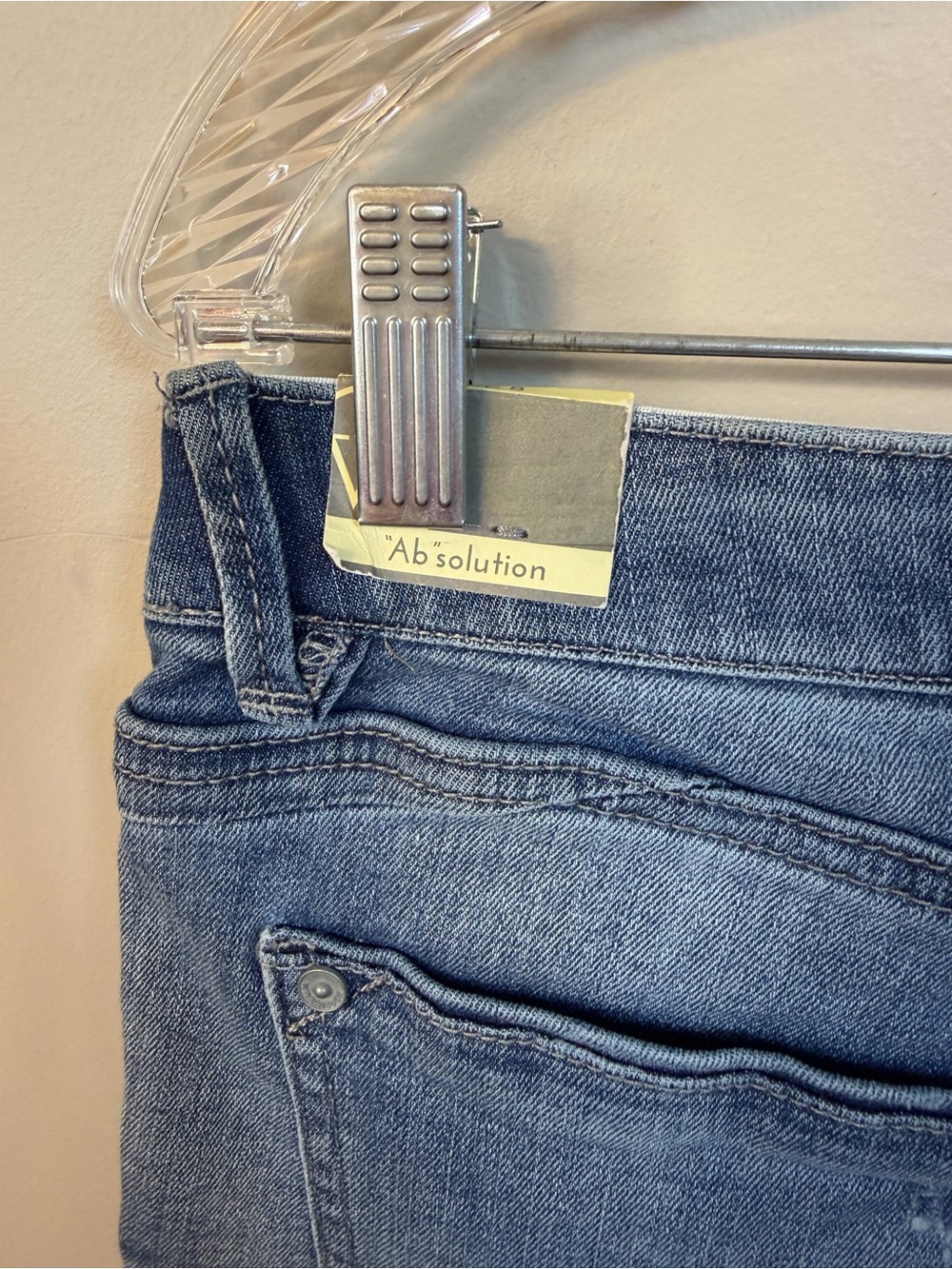 Wit & Wisdom Absolution Denim Shorts - Picture 5 of 6